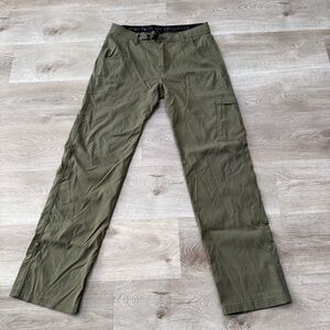 PrAna Stretch Zion Straight Cargo Pants Men 30x32 Olive Green Outdoor Technical